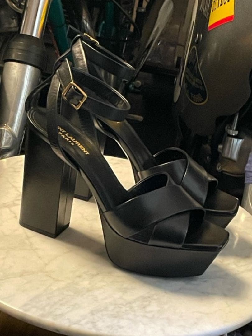 大特価❗️SAINT LAURENT ブラック プラットフォームサンダル