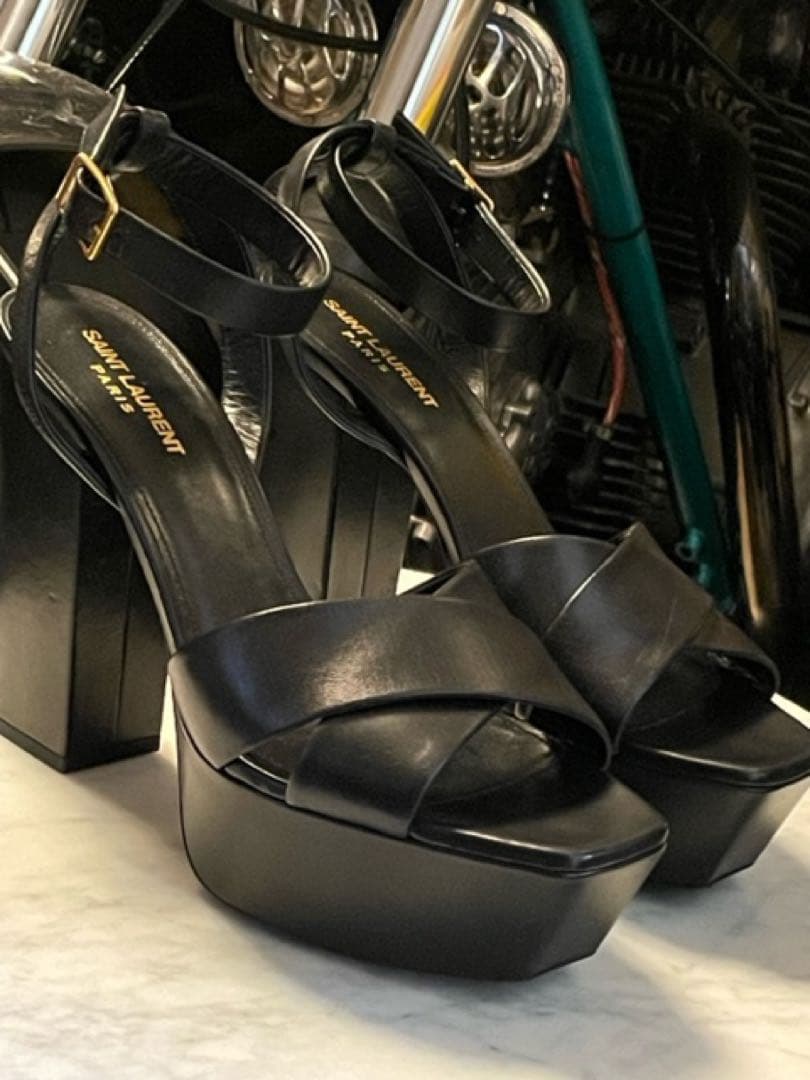 大特価❗️SAINT LAURENT ブラック プラットフォームサンダル