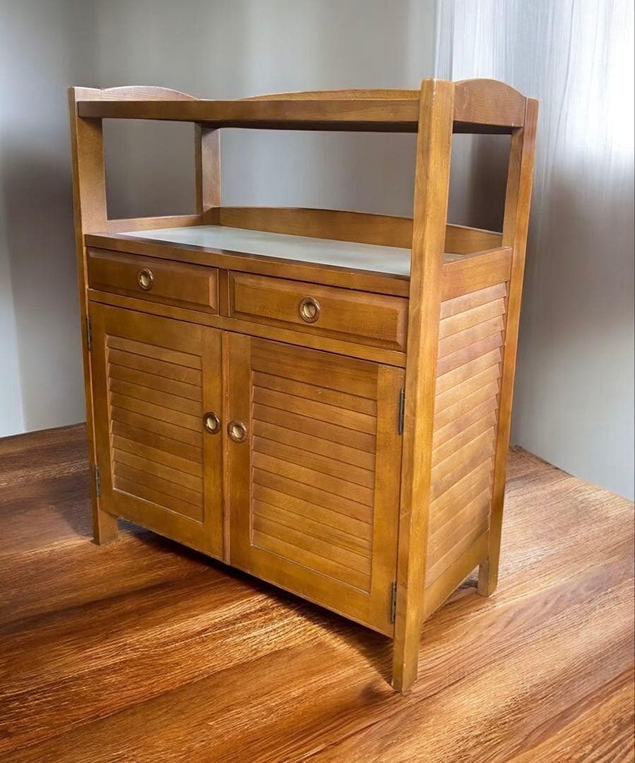 安心のたのメル便★カリモクのレトロな雰囲気のキャビネット　重厚で高級感ある作り