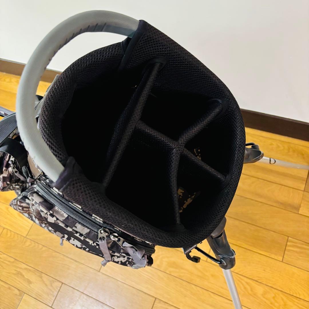 【希少品】　ＯＡＫＬＥＹ オークリー スタンド式 キャディバッグ 送料込み