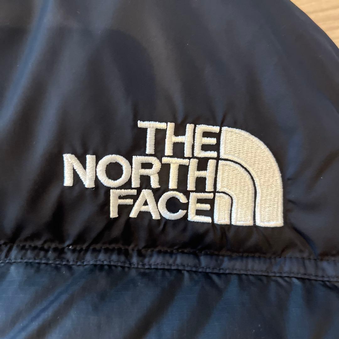 ノースフェイス　ダウンベスト（黒）レディース