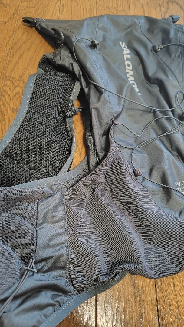 サロモン　ADV SKIN Cross season15（クロスシーズン15）M