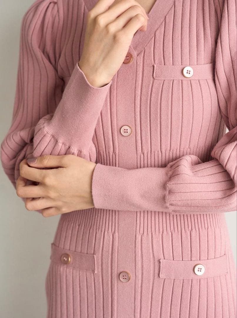 新品未使用　スナイデル　フロントボタンニットワンピース　ピンク