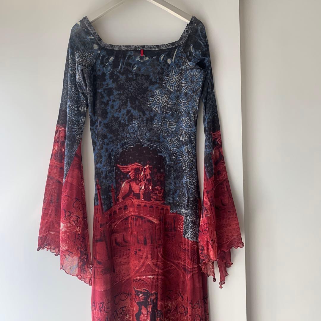 激レア　SAVE THE QUEEN セーブザクイーン ワンピース イタリア製