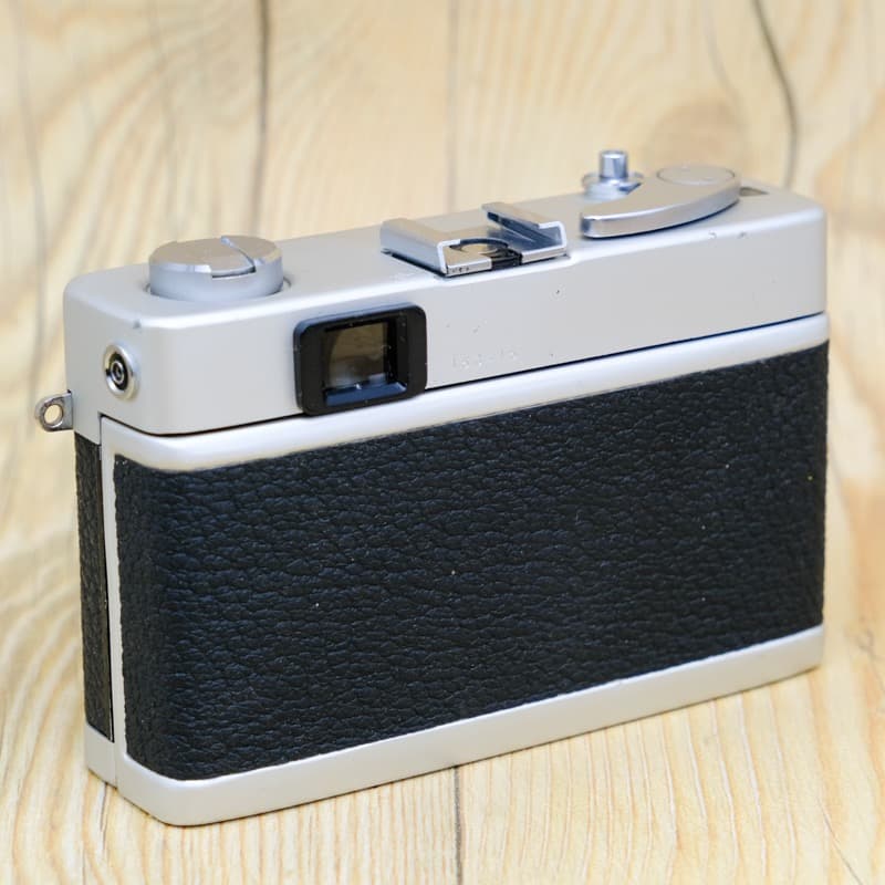 【整備品】珍品　KONICA C35 コニカ シルバーカウンター