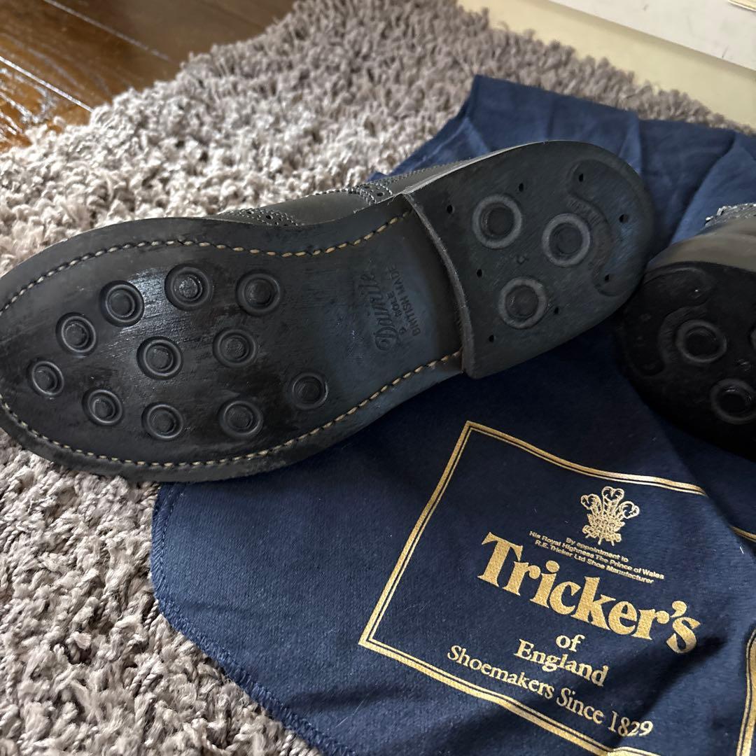 Trickers wing tipレースアップシューズ　サイズ23、ブラック
