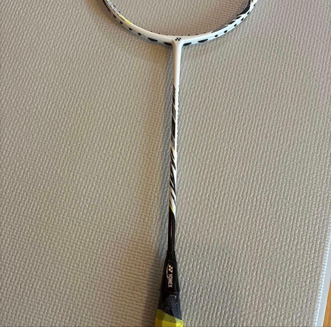 最終値下げ YONEX ASTROX 99 PRO 4u5g