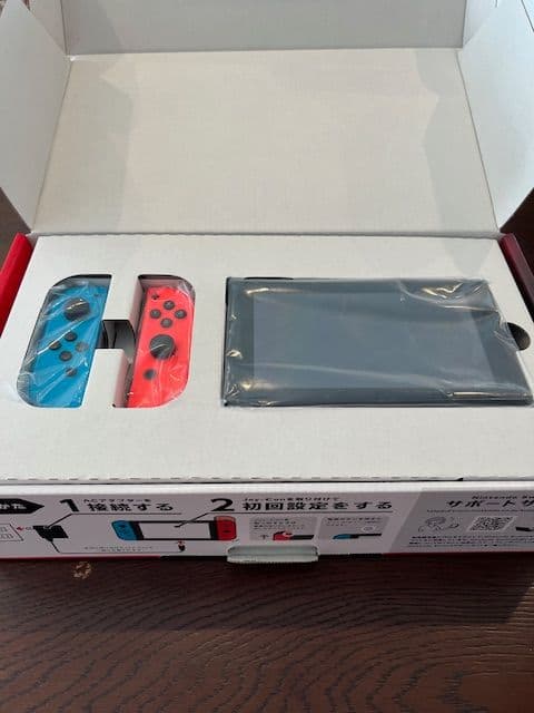 任天堂Switch　本体