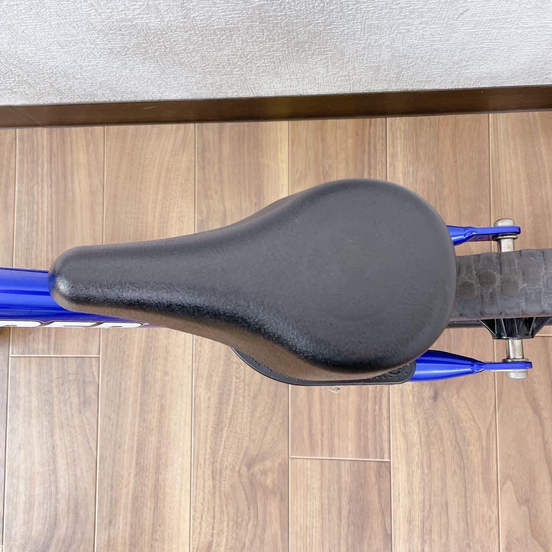 ストライダープロ 12in ブルー