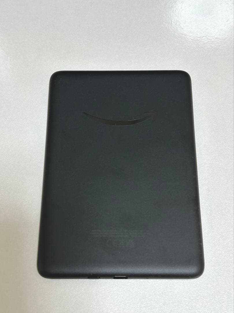 極美品Kindle Paperwhite 第11世代 6.8インチ広告なし
