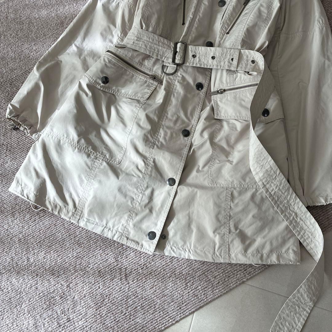 バーバリーロンドン♡キルティングライナー付き ナイロンジャケット 襟フリル 40