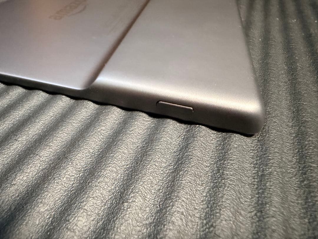 【最安値】kindle oasis 第10世代 Wi-Fi 32GB 広告なし