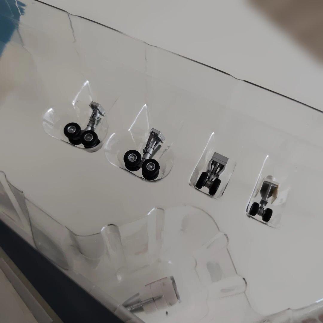 McDonnell Douglas MD-11 スイス国際航空 1/200