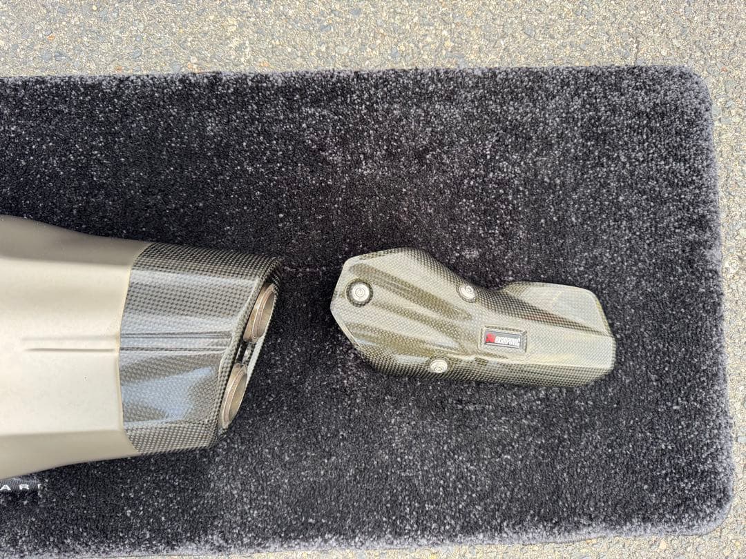  R1250GS純正オプション Akrapovic スリップオン チタン製