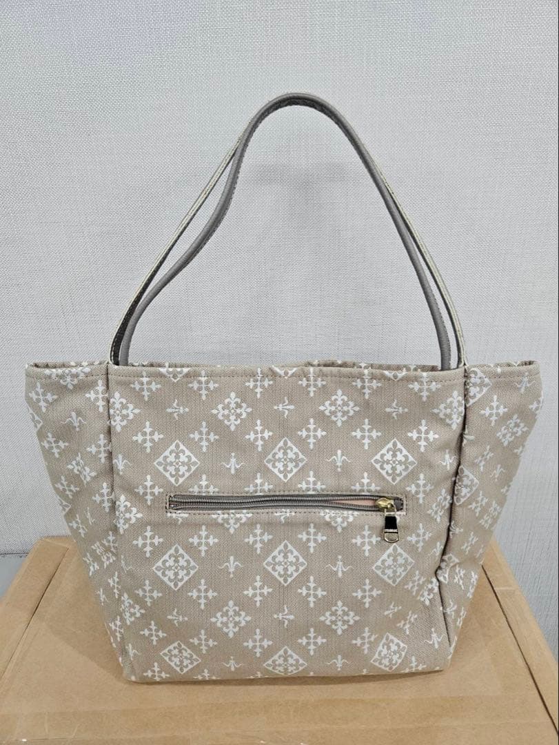 russet 幾何学模様トートバッグ