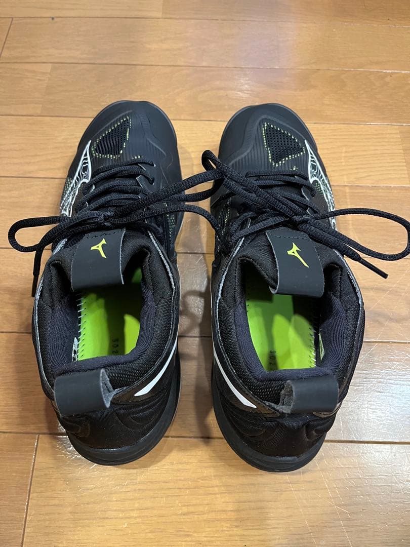 Mizuno バレーボールシューズ ウェーブモーメンタム3 26.5cmブラック