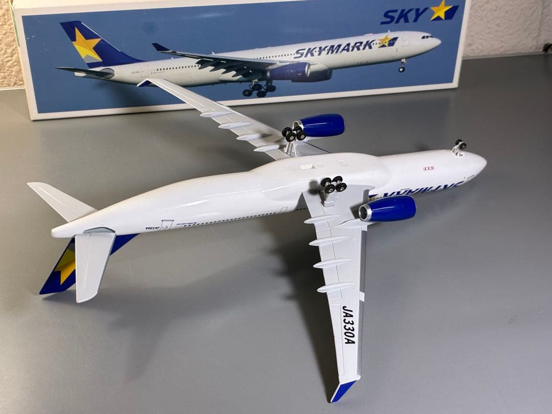 スカイマーク A330-300 1/200 モデルプレーン