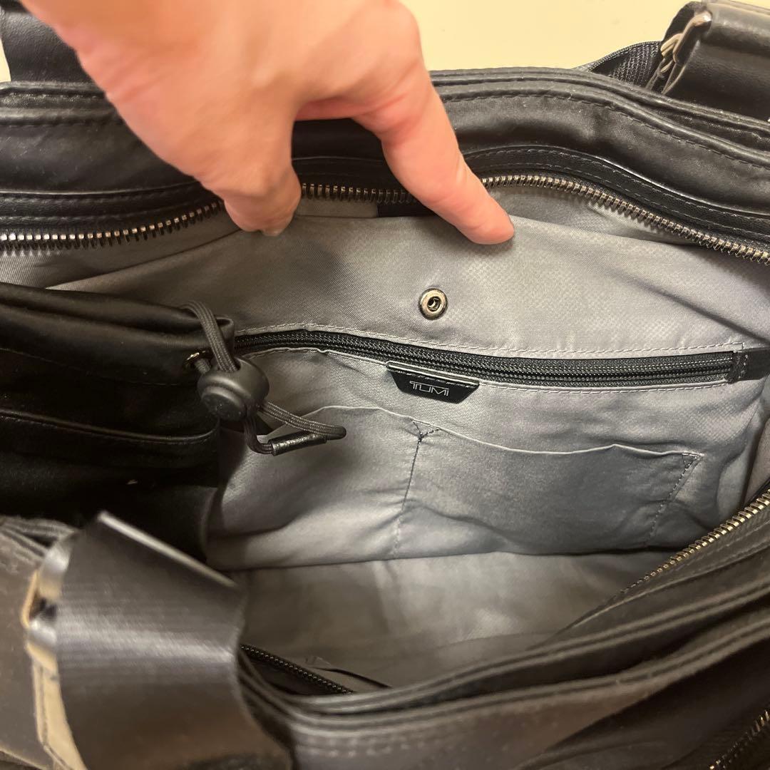 TUMI ビジネスバッグ