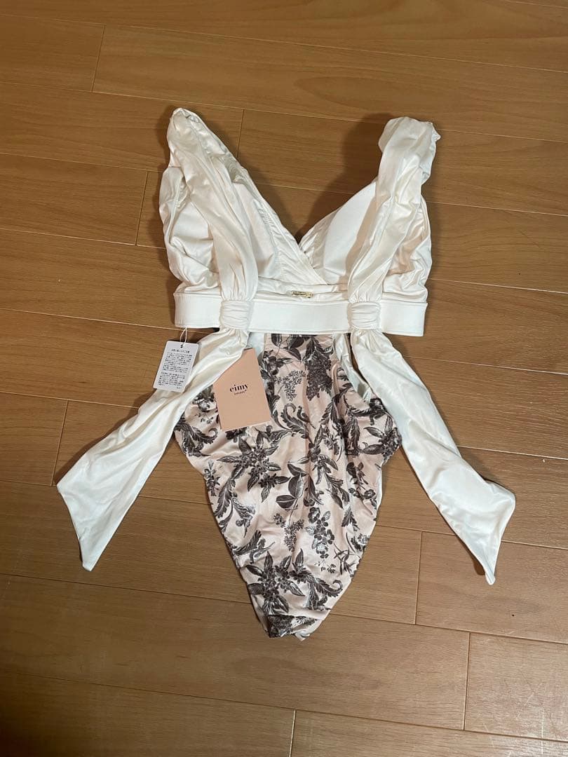 -turu　タグ付き　eimy istoire 水着