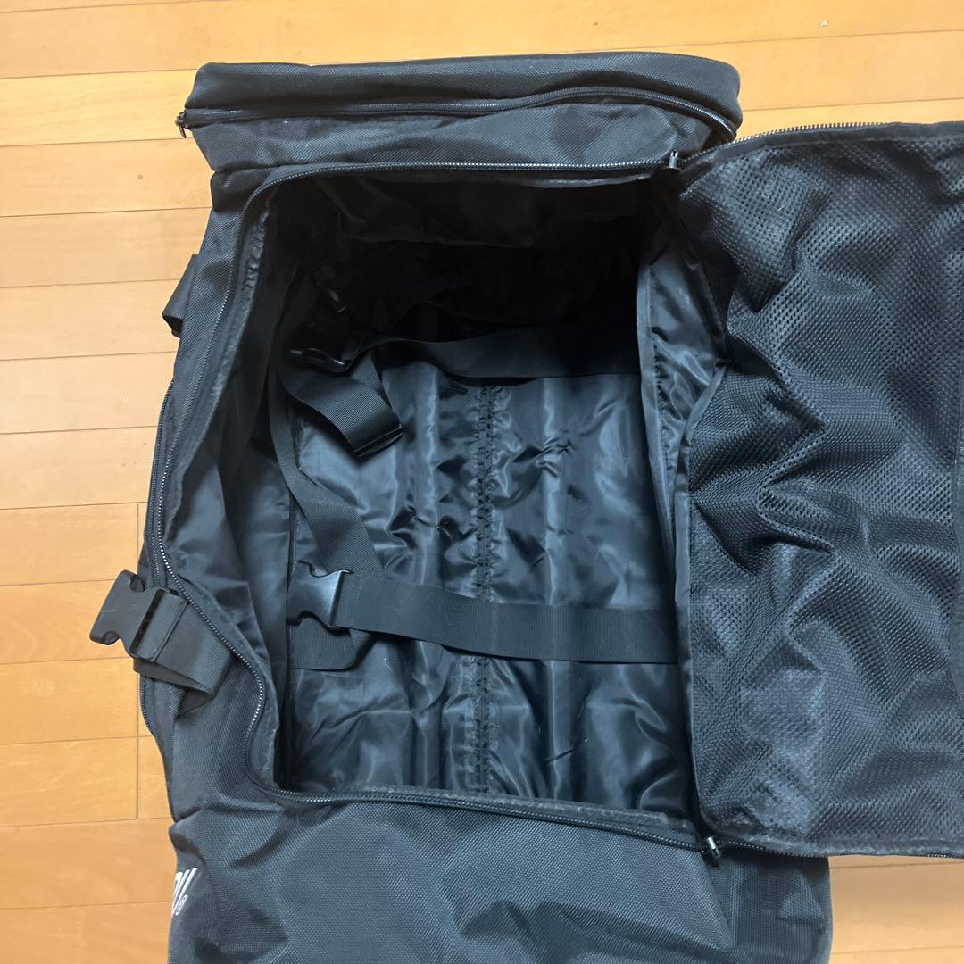 エゴザルキャリーバッグ　ブラック　大容量