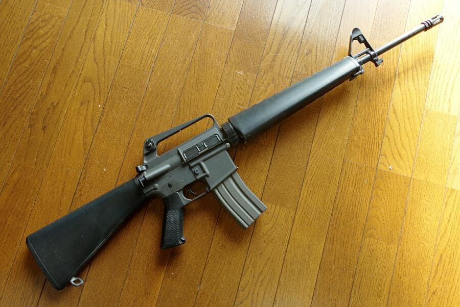 東京マルイ コルト M16A1
