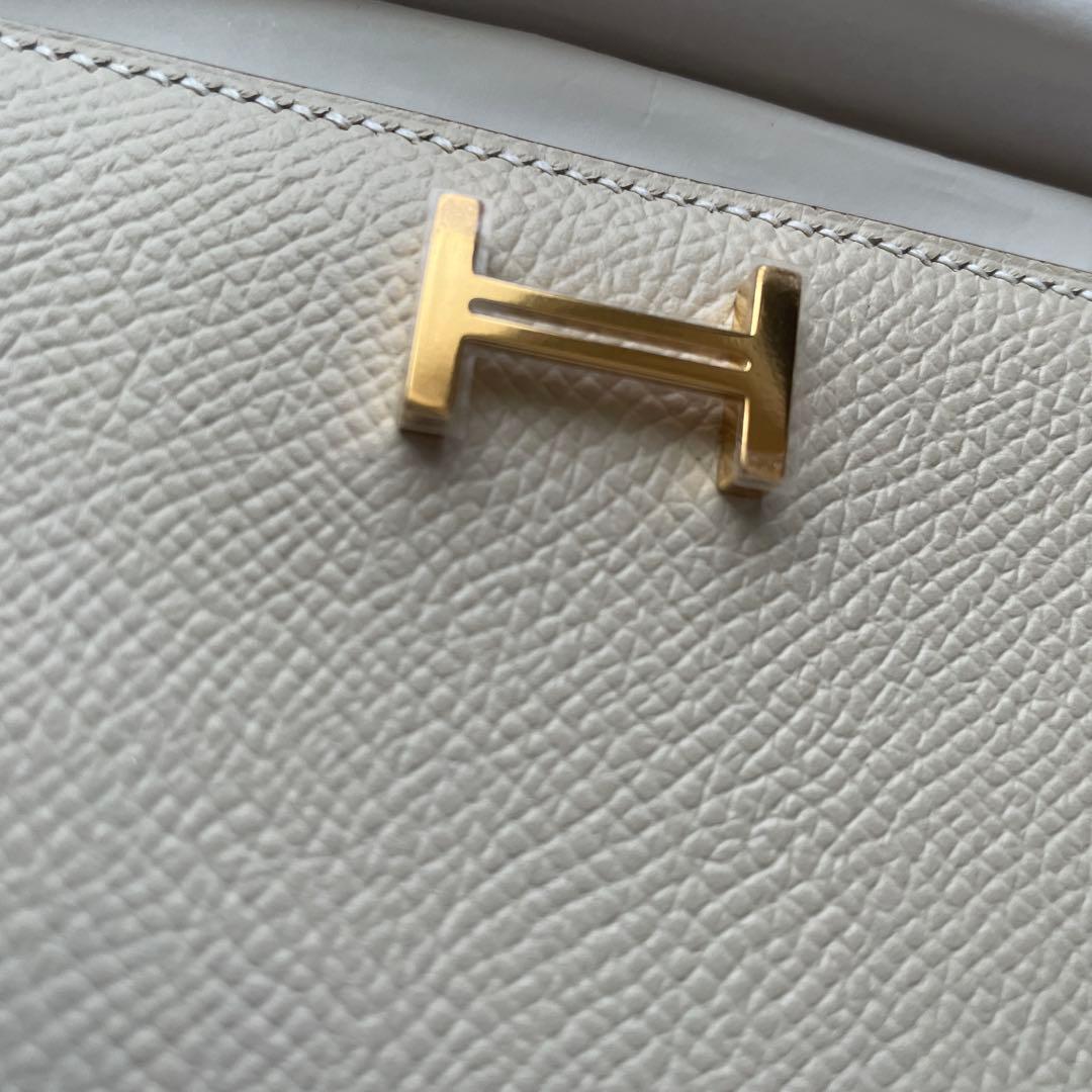 新品　未使用　HERMES エルメス　ベアンコンパクト　クレ　ゴールド金具　財布