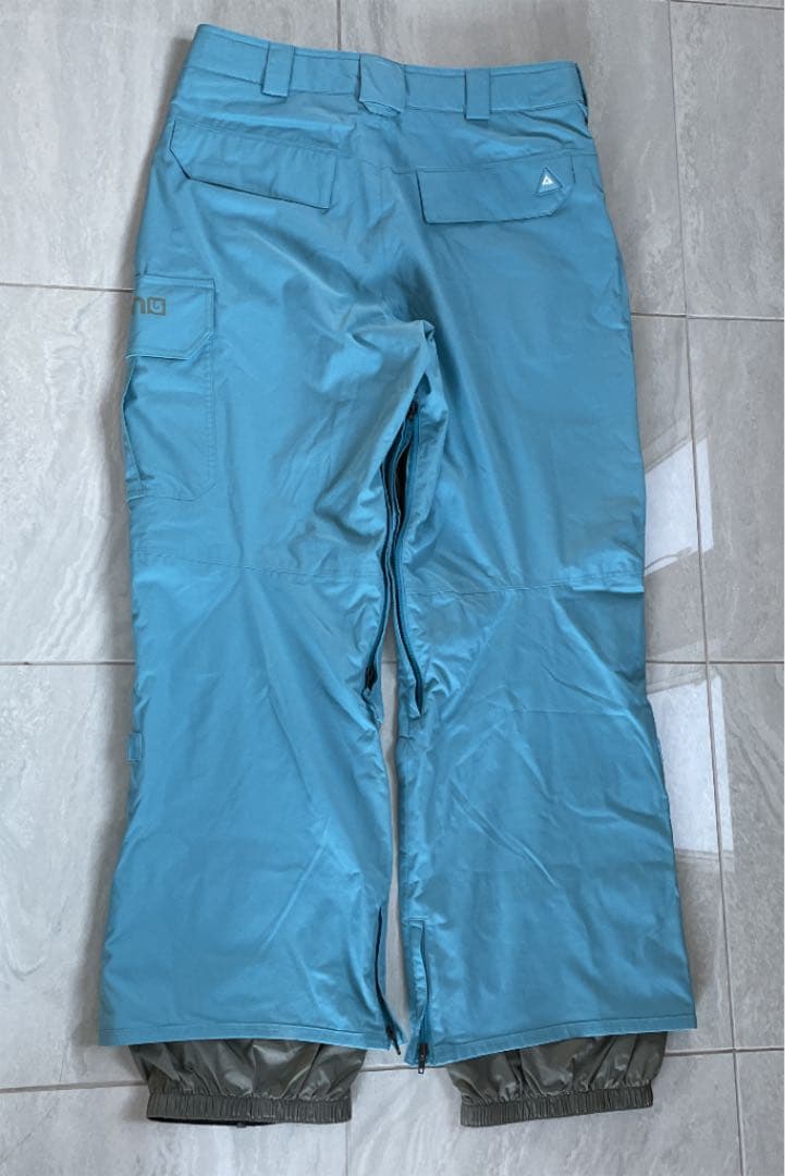 未使用　バートン　スノーボード パンツ