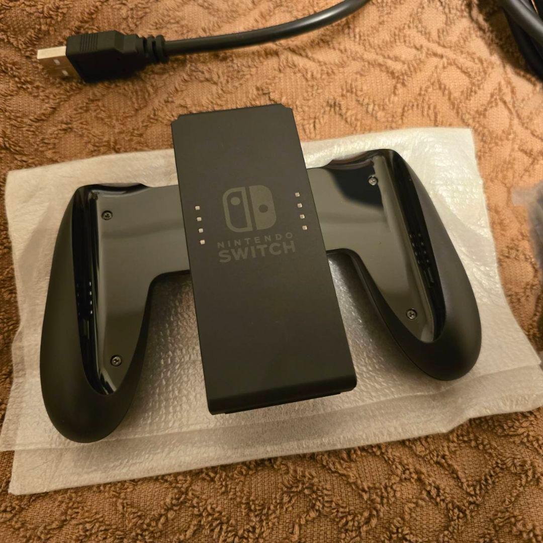 【美品おまけつき】モンスターハンターライズ 　switch 本体