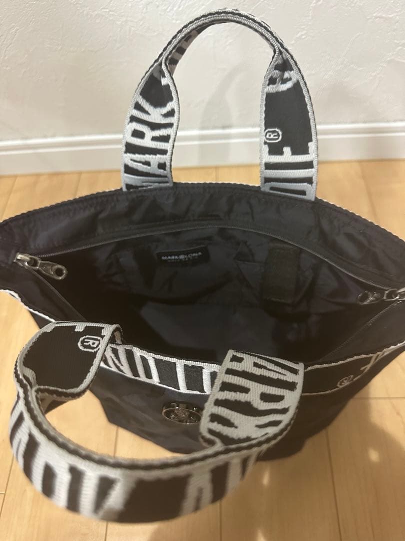 MARK AND LONA カモフラージュ カートバッグ