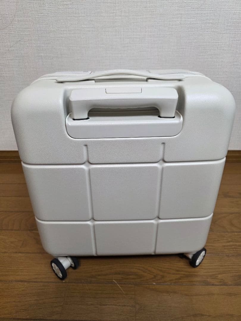 新品/未使用　MAIMO Airstep　白