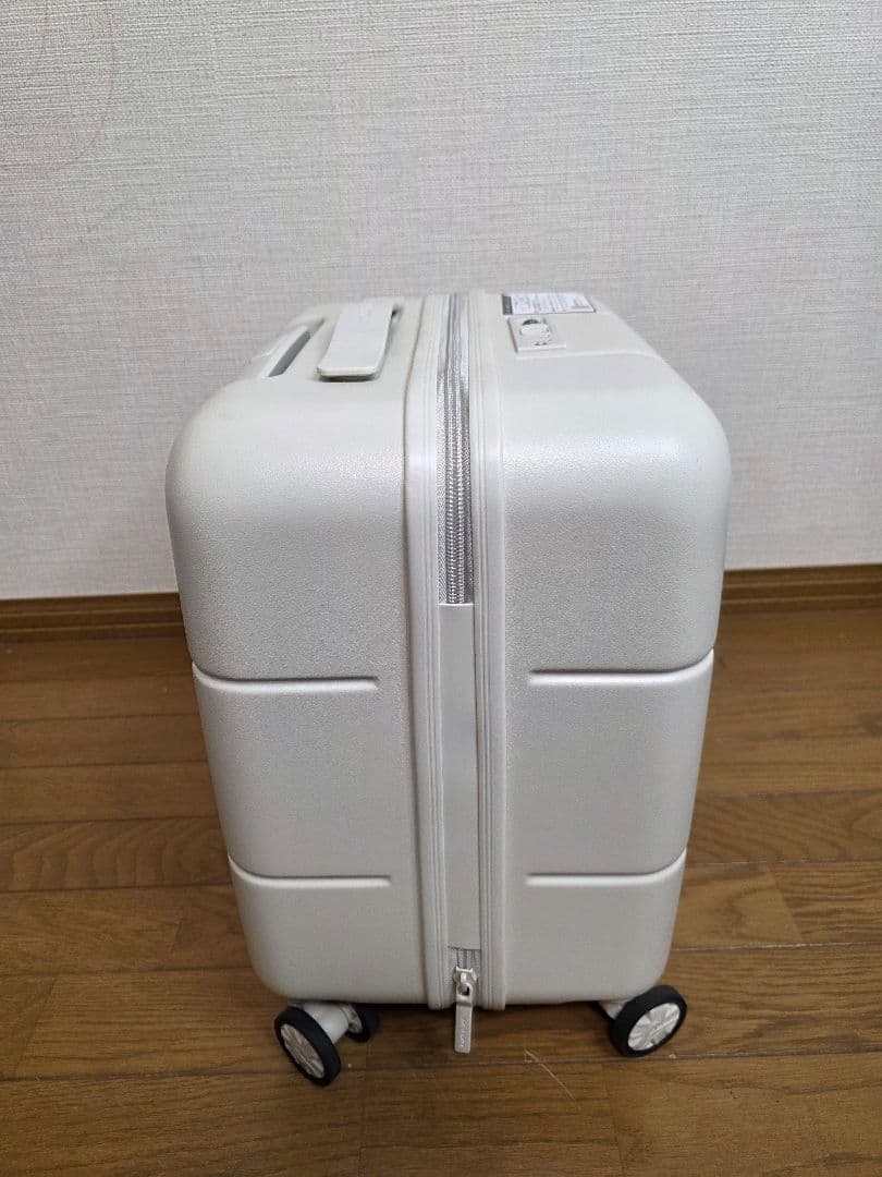 新品/未使用　MAIMO Airstep　白