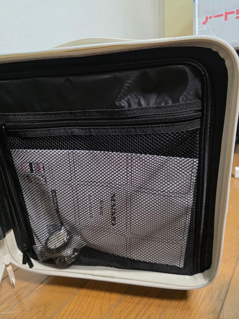 新品/未使用　MAIMO Airstep　白