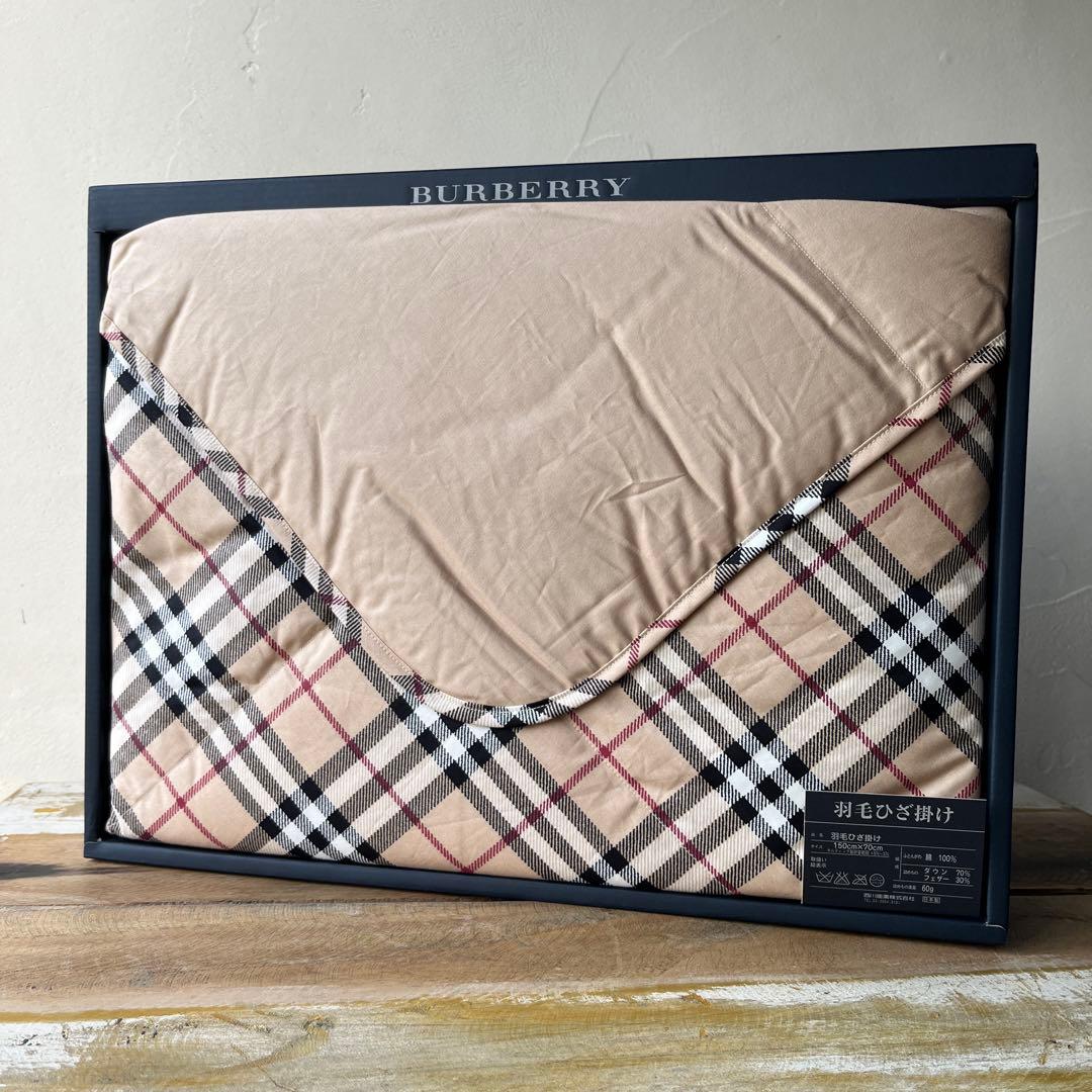 Burberry パーパリー　羽毛ひざ掛け　ノバチェック　ダウン