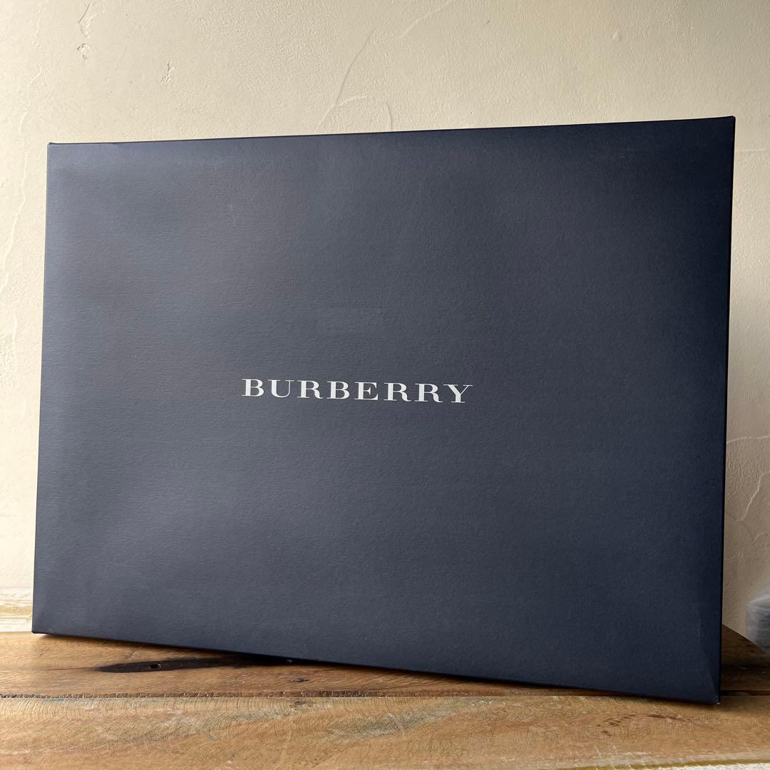 Burberry パーパリー　羽毛ひざ掛け　ノバチェック　ダウン