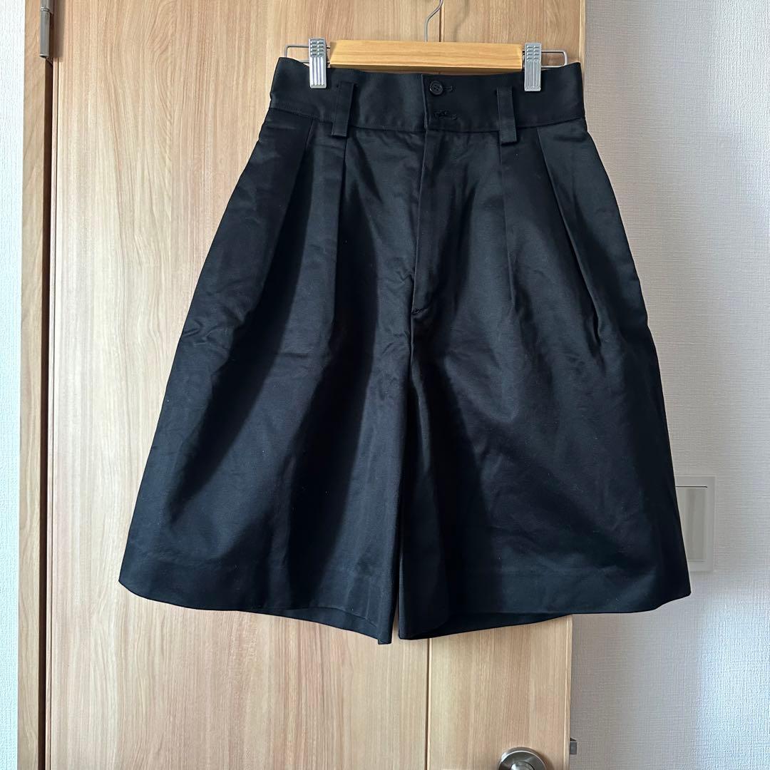 H beauty&youth ハーフパンツ ブラック