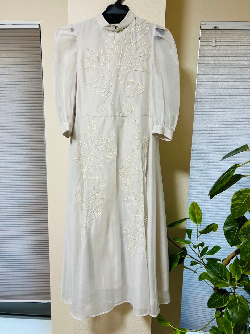 【AMERI】MEDI FOREST EMBROIDERY DRESS