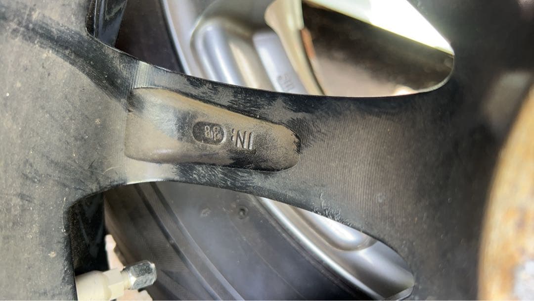 美品ビッグウェイ B-WIN 17インチ4本