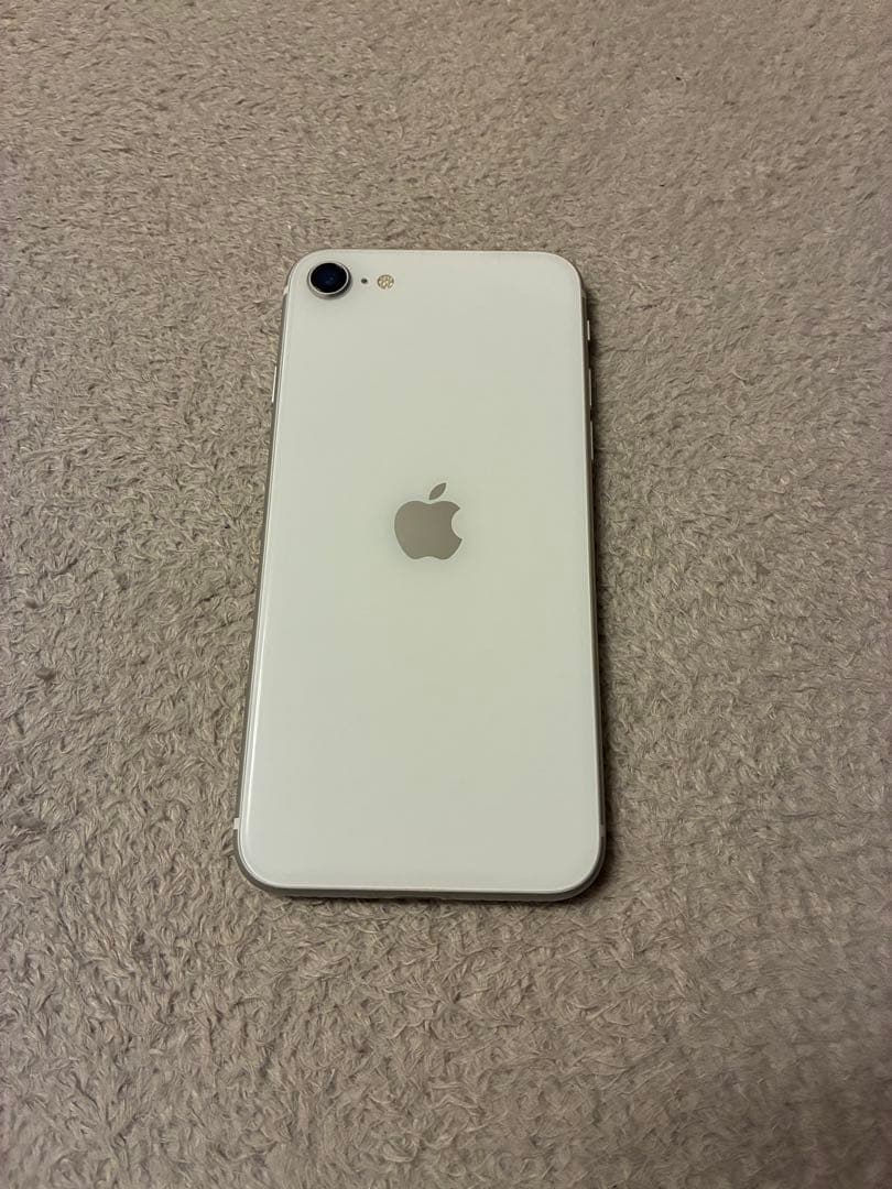 Apple iPhone SE 第二世代　ホワイト 本体　64GB 箱あり