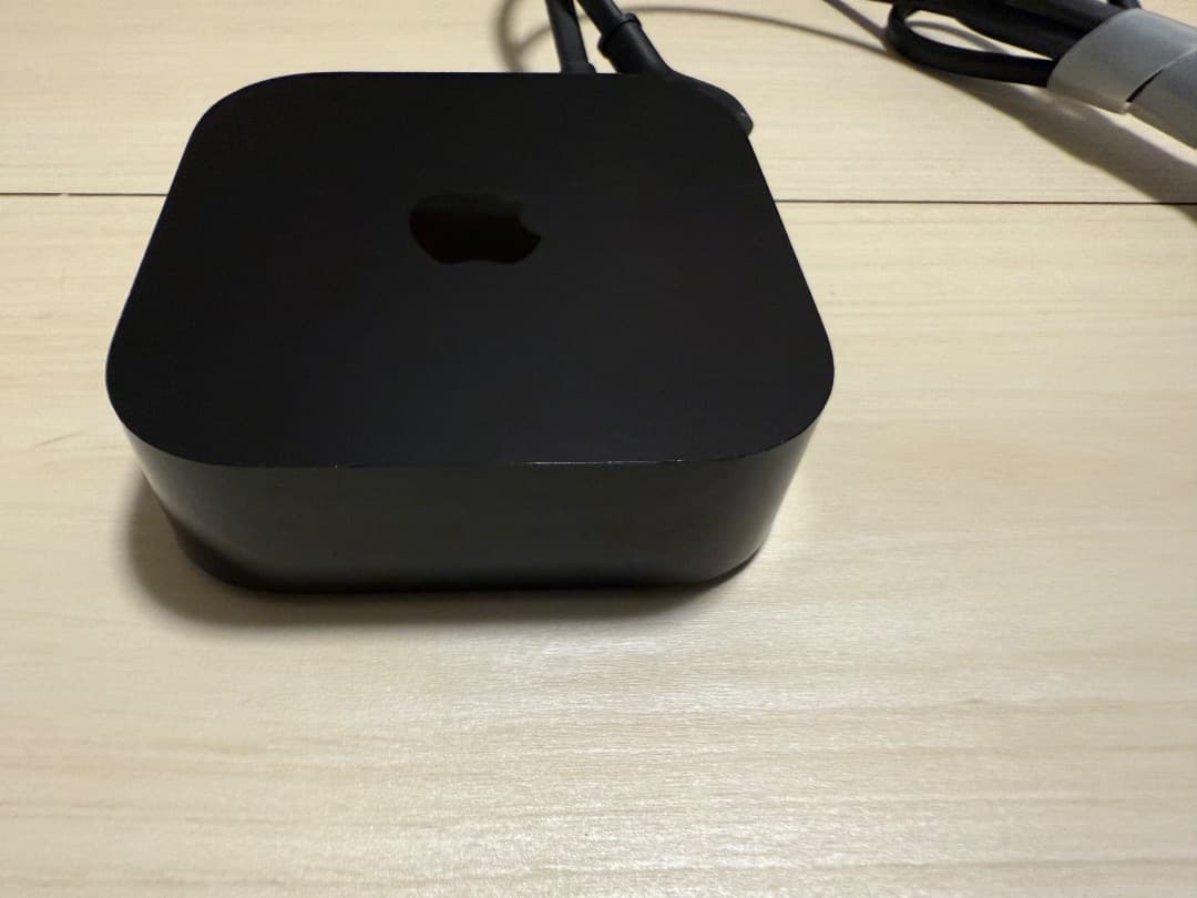 Apple TV 4K 64GBストレージ搭載Wi‑Fiモデル (第3世代)