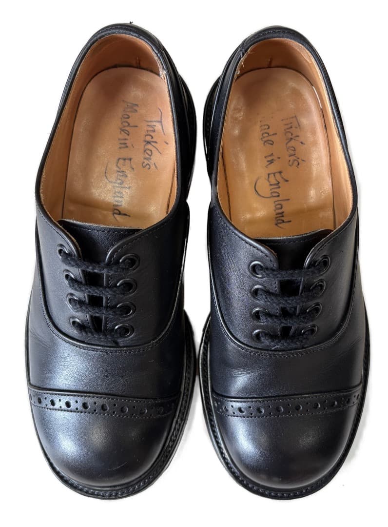 稀少 QUILP by Trickers ボックスカーフ UK4-5 定価14万