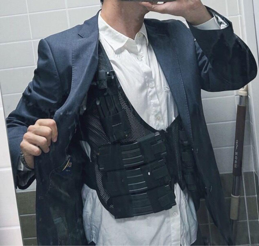 画HEAT 銀行強盗ベスト　m733 ARマガジン8本挿し