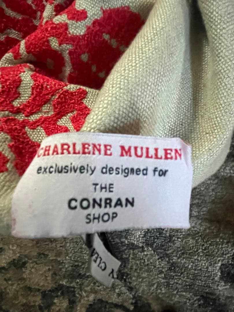 コンランショップ購入 リネン 刺繍 クッション&刺繍クッションカバー2枚セット