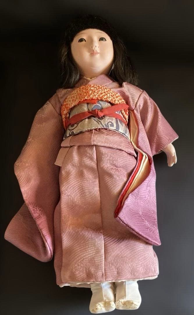 市松人形 薄いピンクの着物　少々難あり