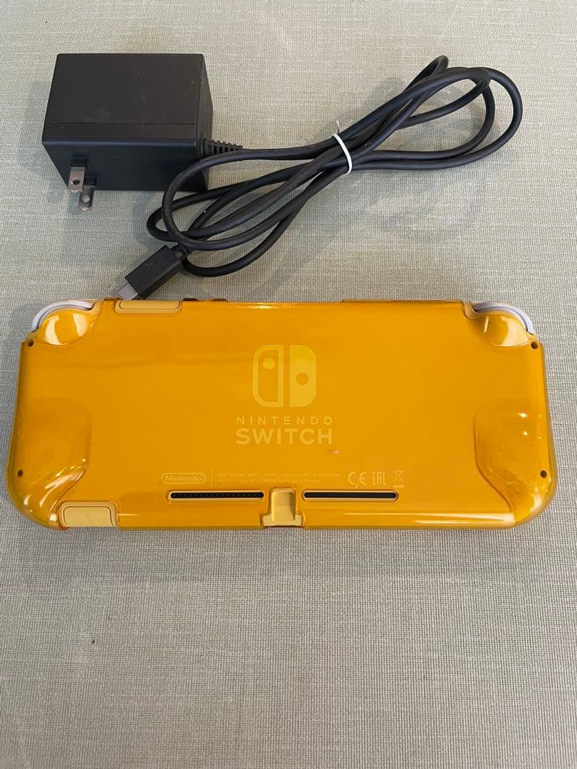 ニンテンドーSwitchライト＋大乱闘スマッシュブラザーズSpecial