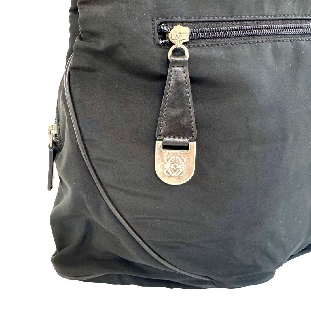 ロエベ トートバック 肩掛け ブラック シルバー金具 ロゴ刻印 ハンドバック