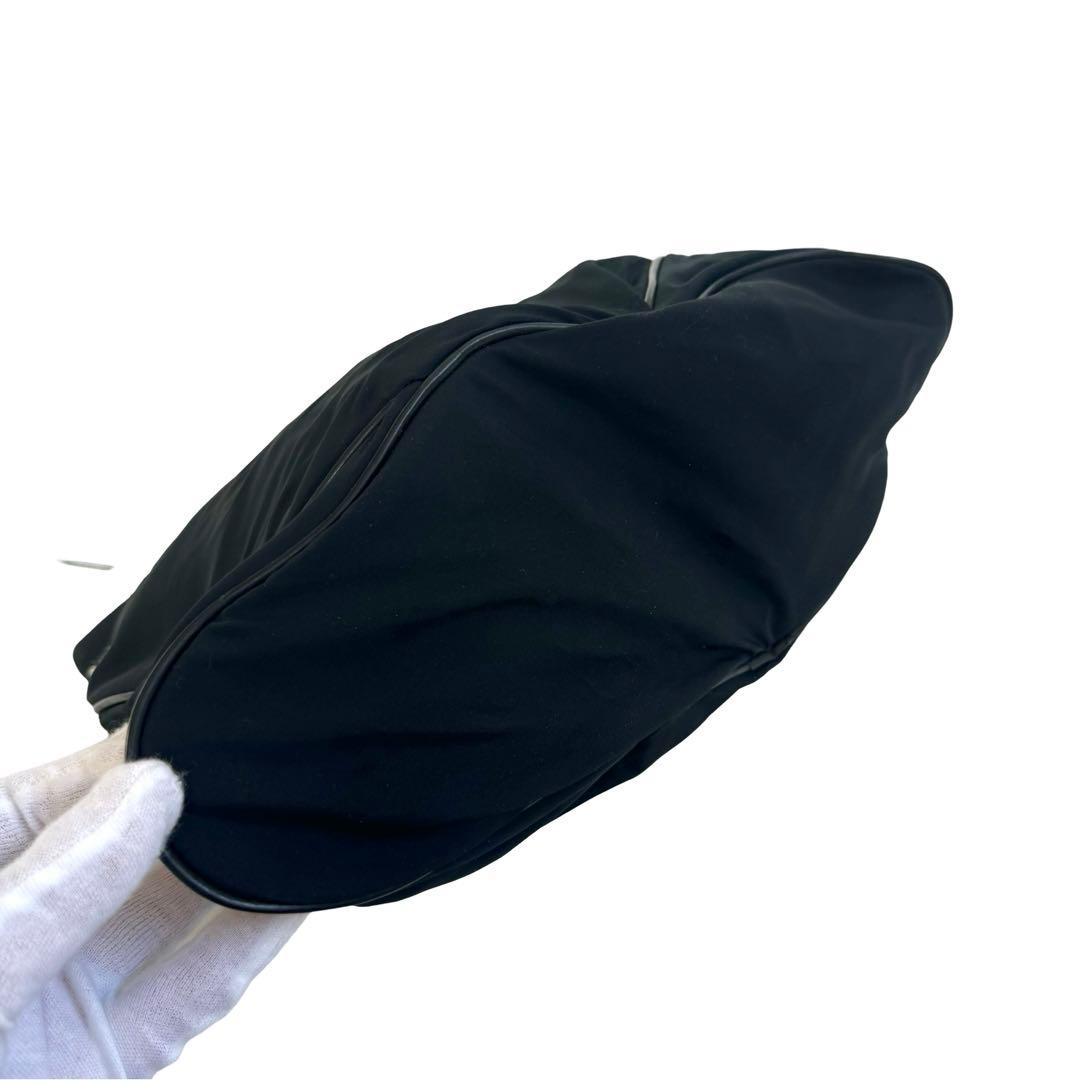 ロエベ トートバック 肩掛け ブラック シルバー金具 ロゴ刻印 ハンドバック