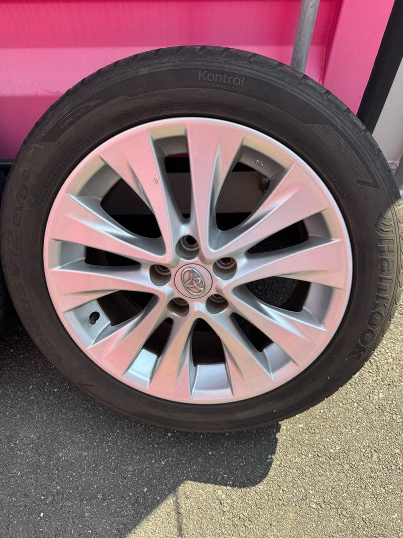 しゅーちゃん。　トヨタ 20系 アルファード 純正18インチ 流用など