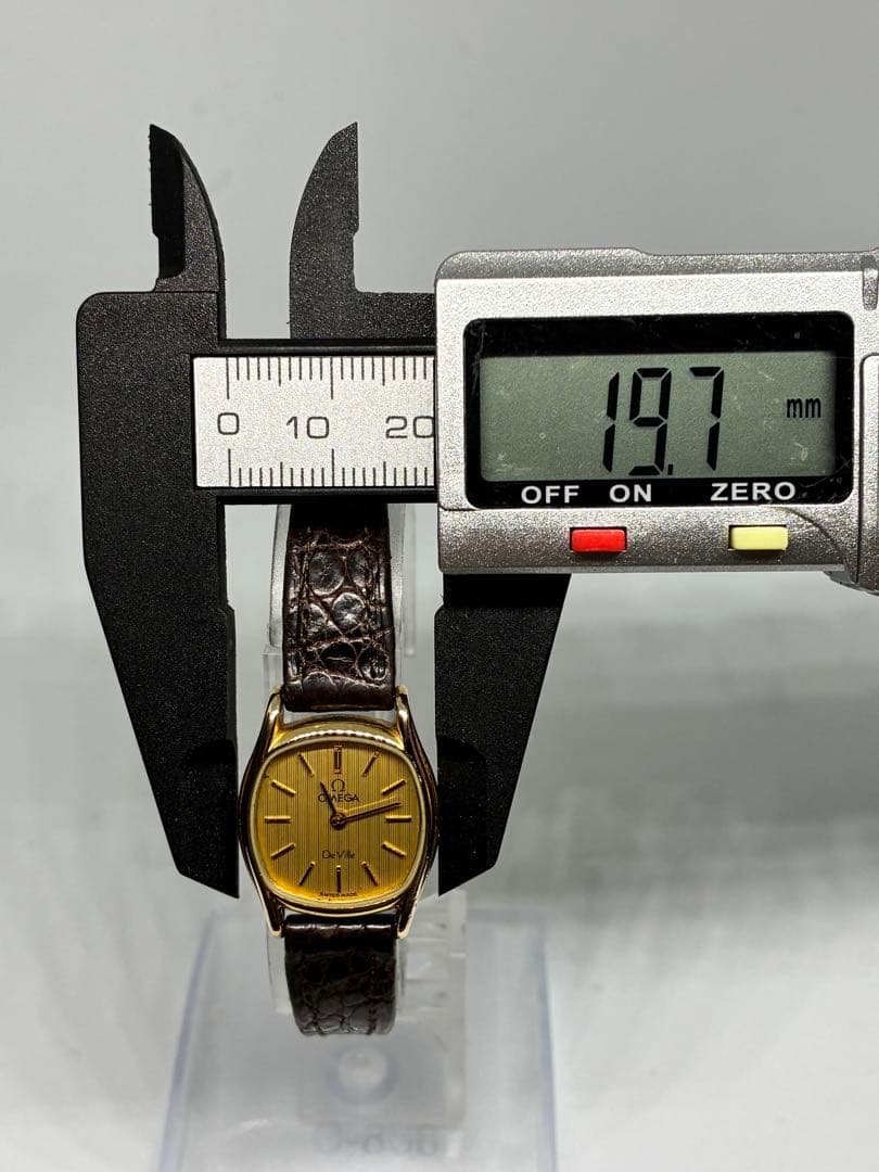 たろう　【稼働品】OMEGA デビル DE VILLE クオーツ