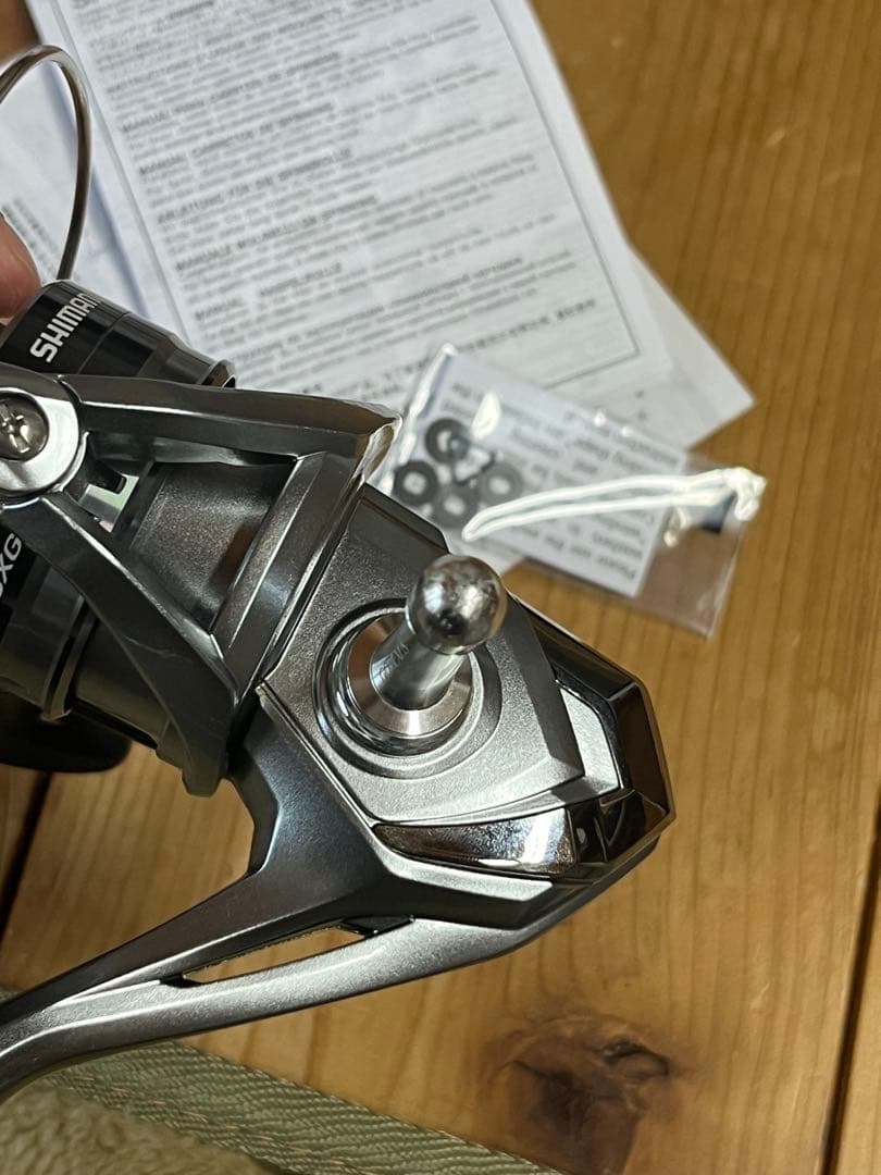 SHIMANO 21NASCI4000XG(新品) +ゴメクサス リールスタンド