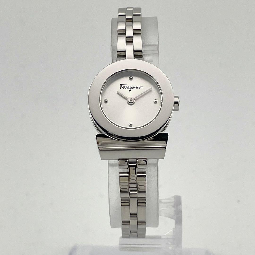 【稼働/袋付き】サルヴァトーレフェラガモ　ガンチーニ　腕時計　レディース